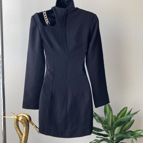 Zara Black Dress with Gold Chain - Picture 6 of 15